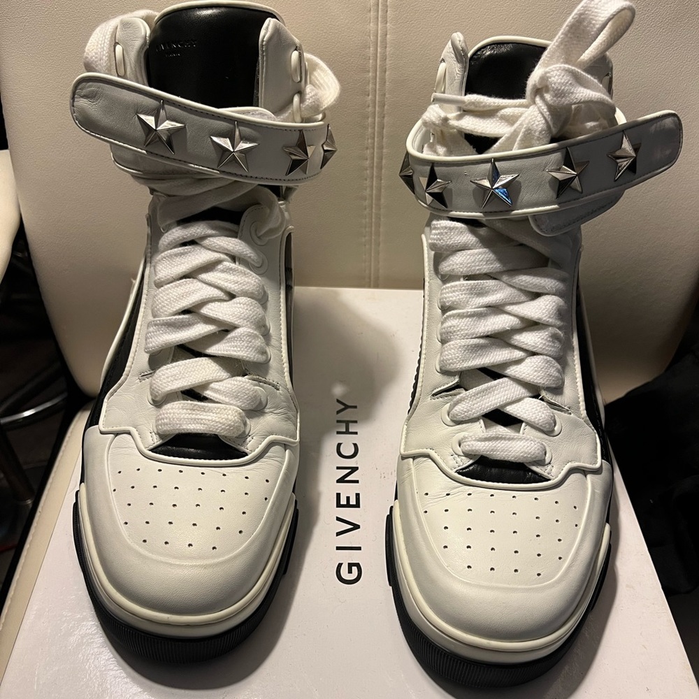 Men Givenchy Tyson sneakers size 44